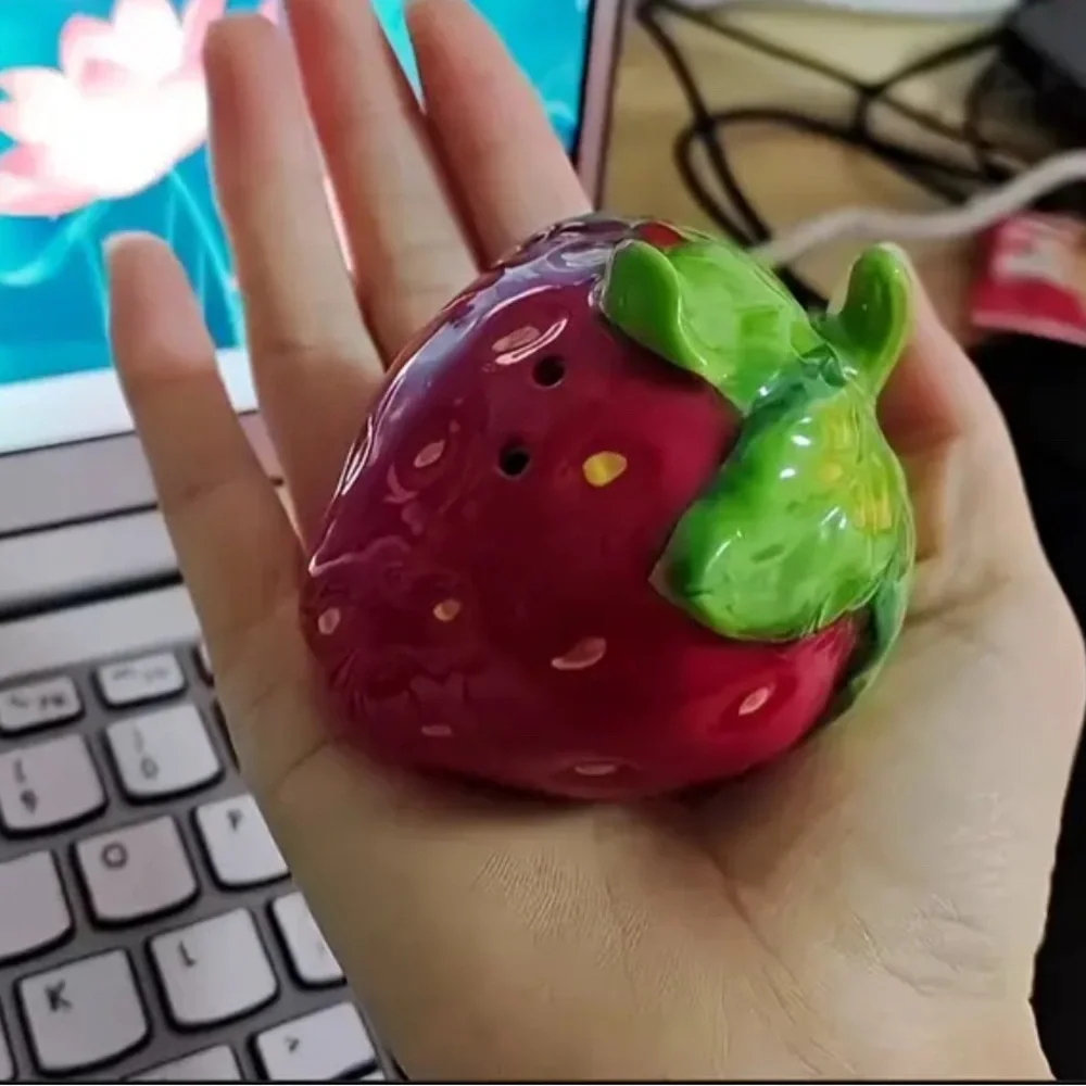 N/A charming strawberry